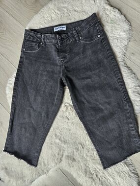 Short Bermuda en Denim Noir Nygård - Ourlet Effiloché - Taille 10